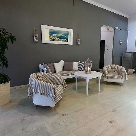Vari Beach Hotel Dış mekan fotoğraf