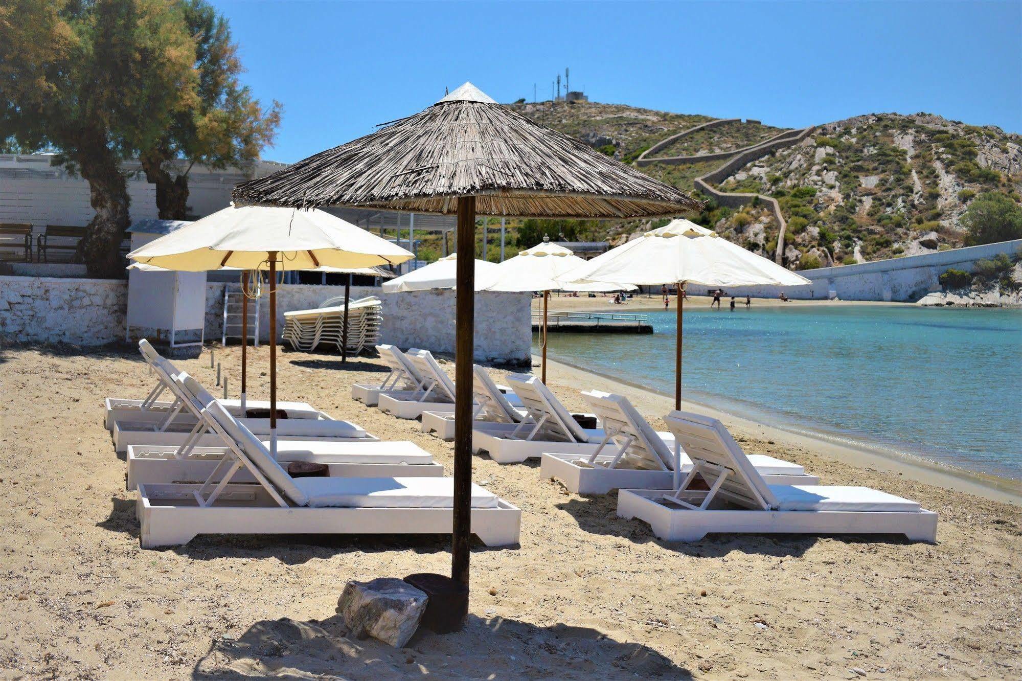 Vari Beach Hotel Dış mekan fotoğraf